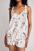 Supreme Tank in Snow Leopard
