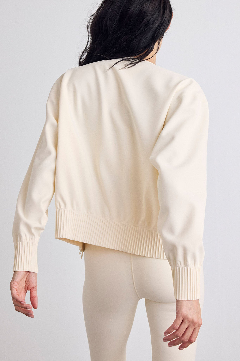 Base Sport – Bomber in Cream